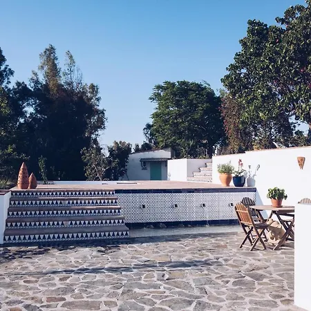 Kiri Escapes 아파트 *