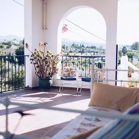 아파트 Kiri Escapes *