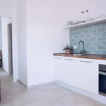 Kiri Escapes 아파트